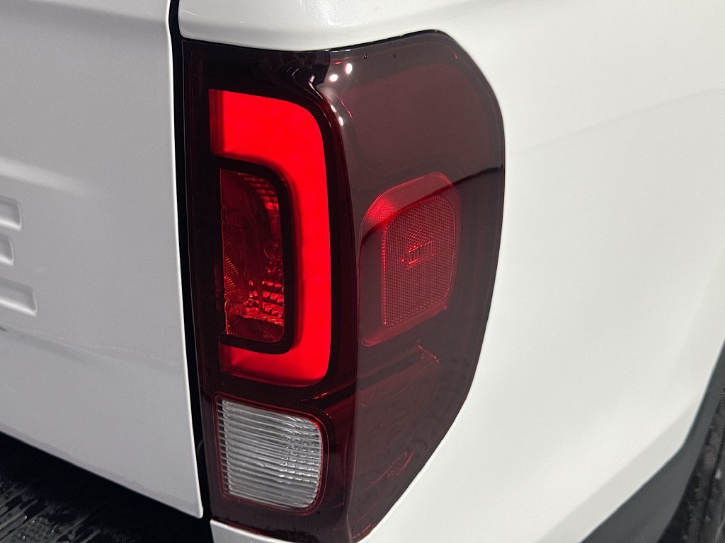 New 2026 Platinum White Pearl Honda Black Edition image 10