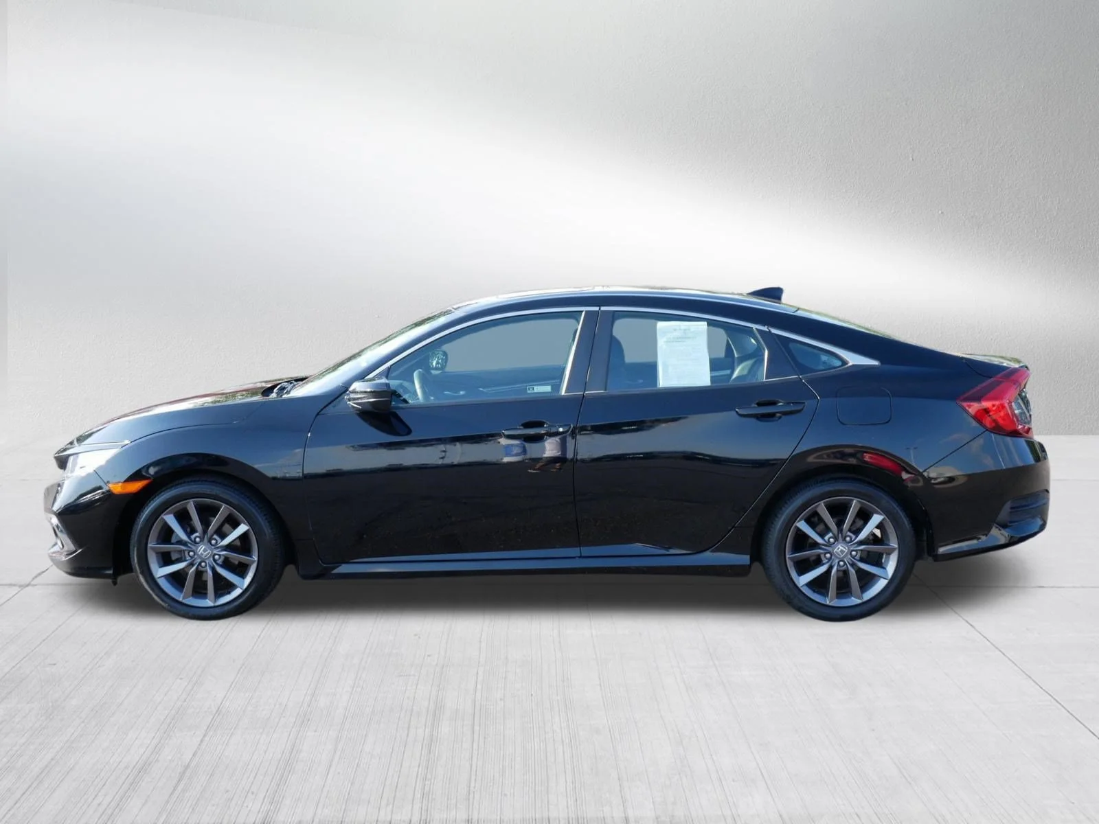 Used 2020 Crystal Black Pearl Honda EX-L image 4