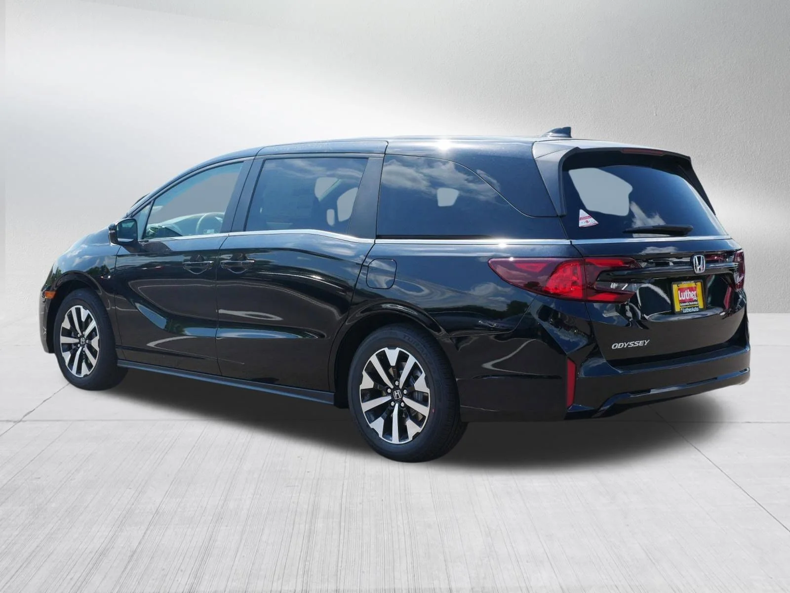 New 2026 Crystal Black Pearl Honda EX-L image 5