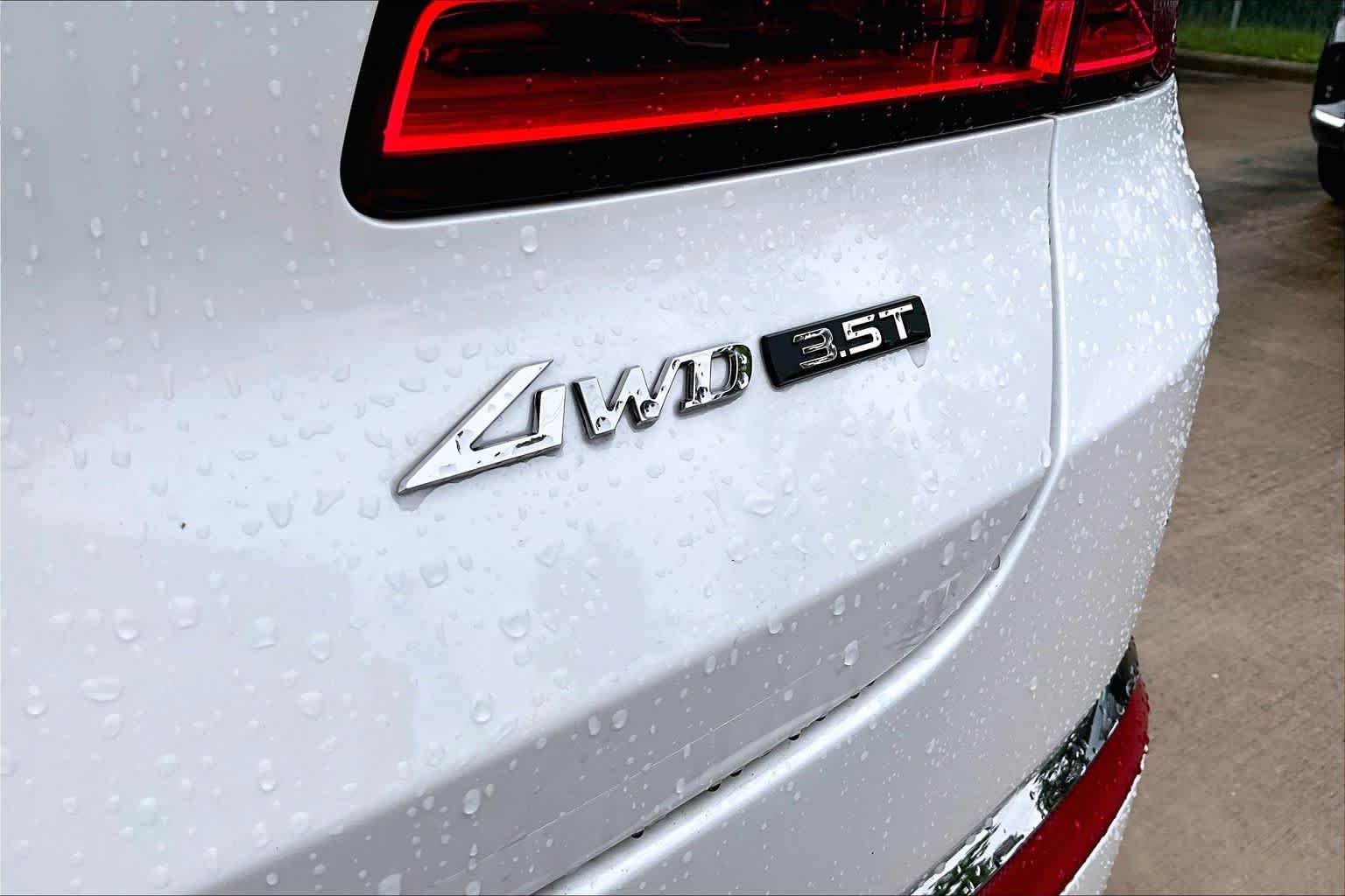 Used 2026 Uyuni White Genesis 3.5T Prestige image 10