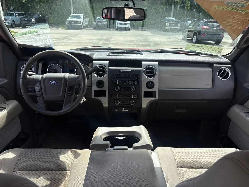 Used 2010 Red Ford XLT image 8