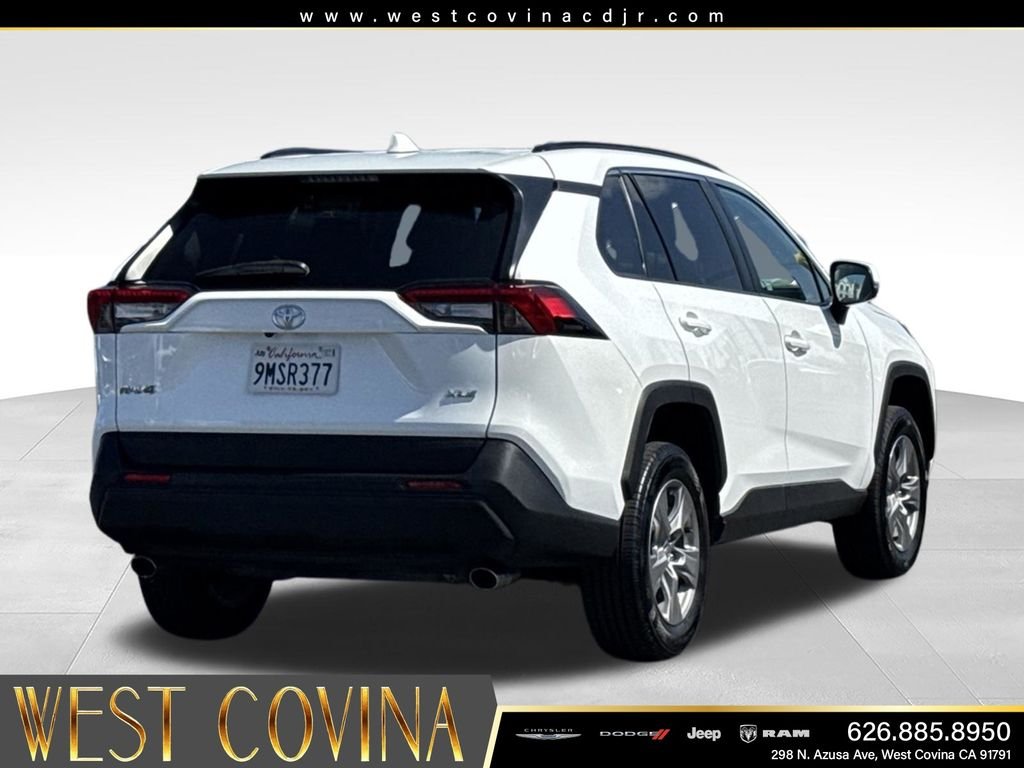 Used 2024 White Toyota XLE image 11