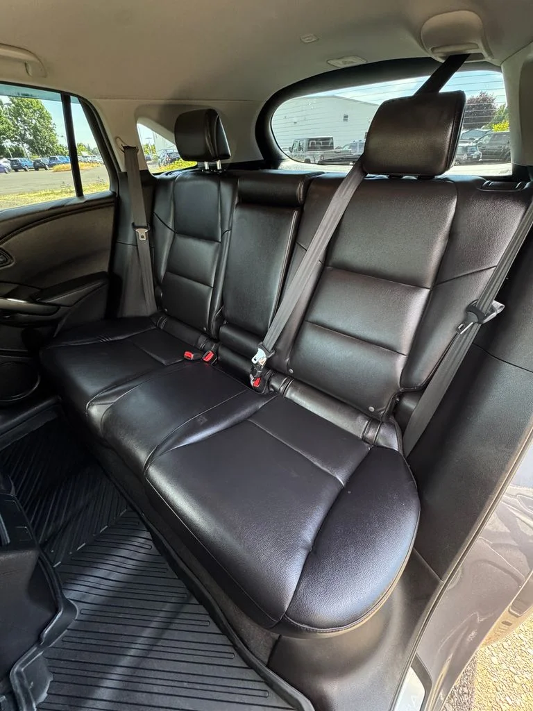 Used 2017 Modern Steel Metallic Acura Base image 25