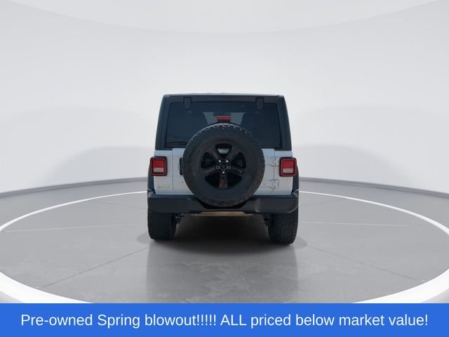 Used 2018 White Jeep Unlimited Sport S image 7