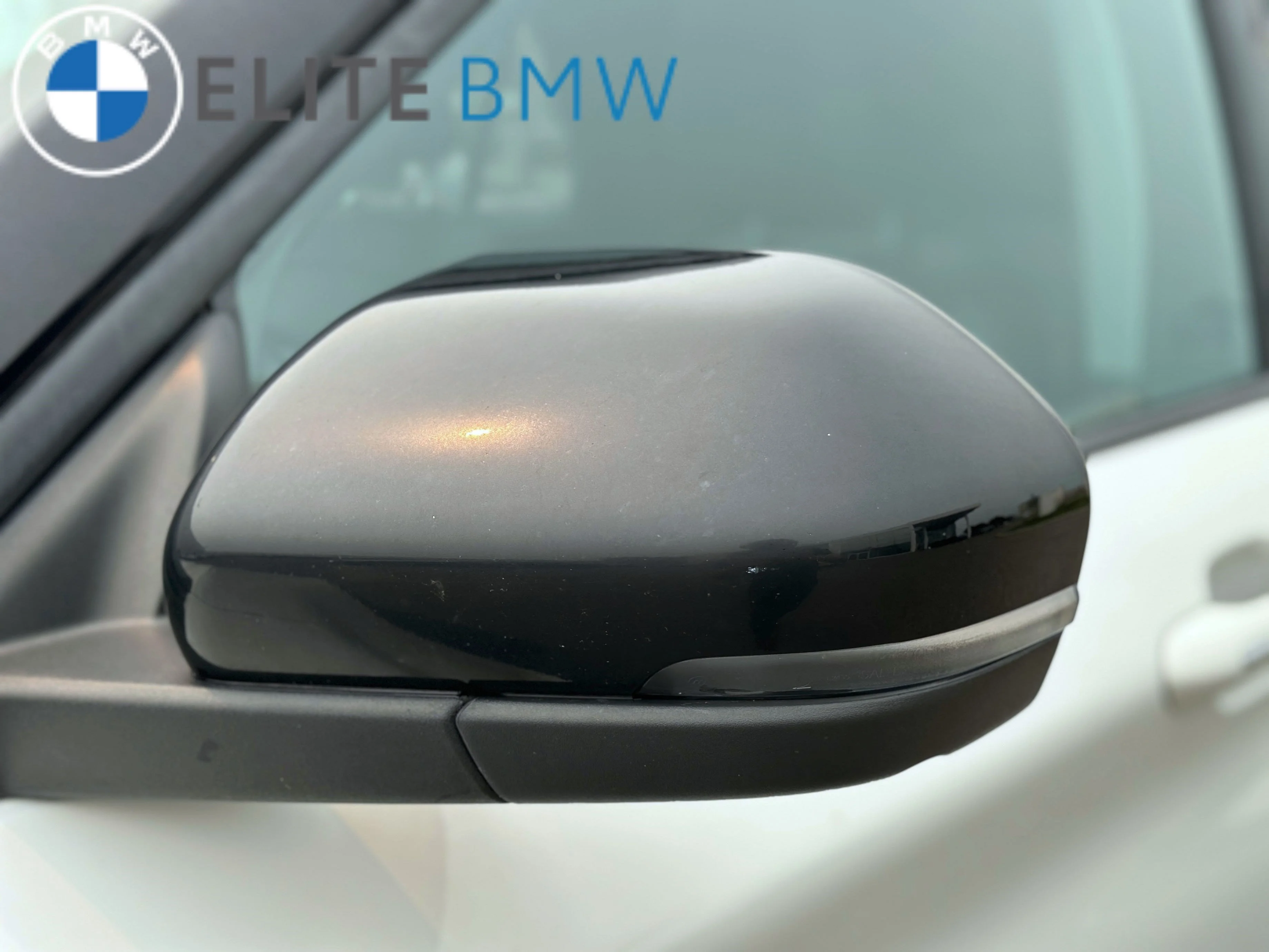 Used 2021  FORD LIMITED image 26