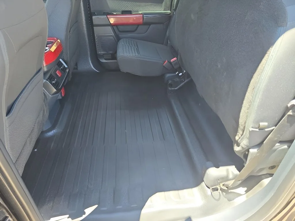 Used 2022 Black Ford  image 31
