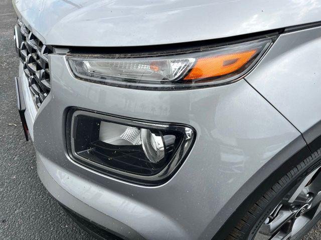 New 2026 Silver Hyundai SEL image 13