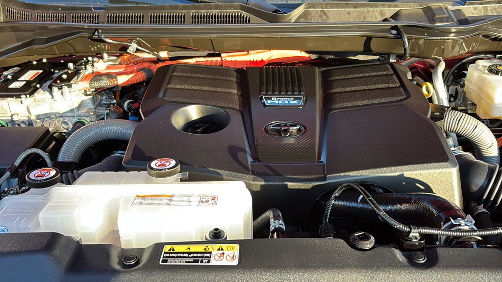 2025 Toyota Sequoia Platinum - Photo 33