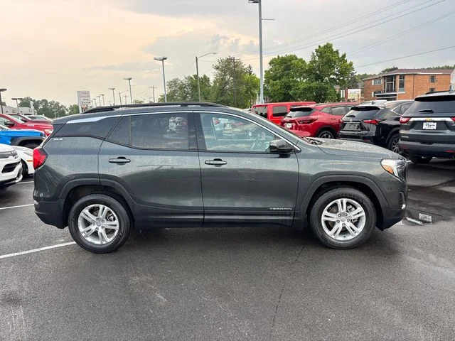 Used 2020 Gray GMC SLE image 31