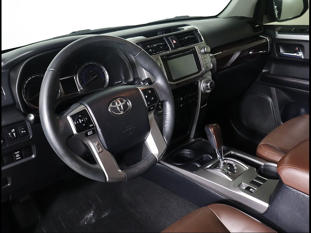 Used 2017 Blizzard Pearl Toyota Limited image 6