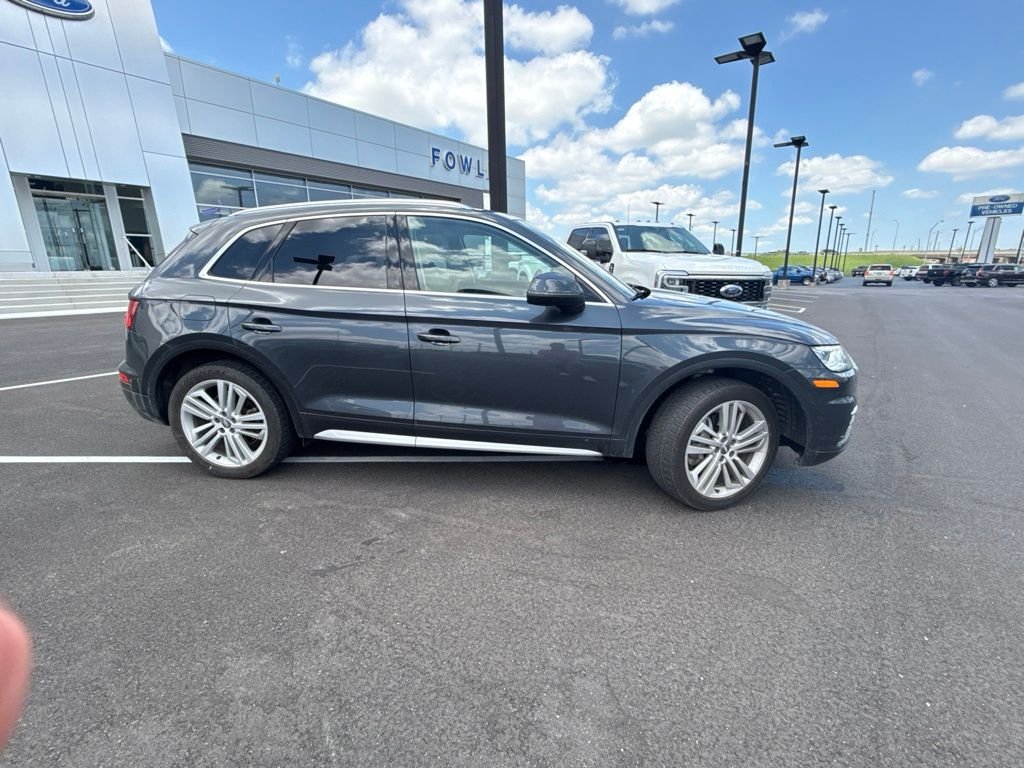 Used 2019 Manhattan Gray Metallic Audi 2.0T Premium Plus image 3