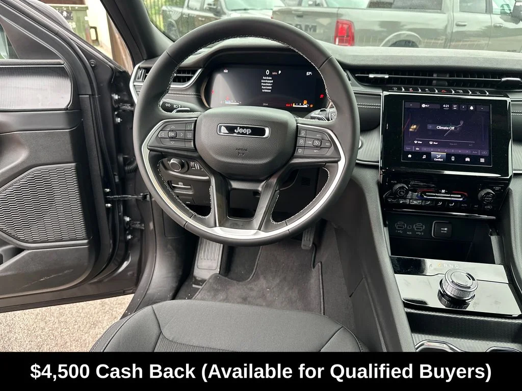 New 2026 Baltic Gray Metallic Clear-Coat Exterior Paint Jeep Laredo image 31
