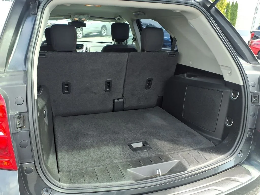 Used 2017 Gray Chevrolet LS image 29
