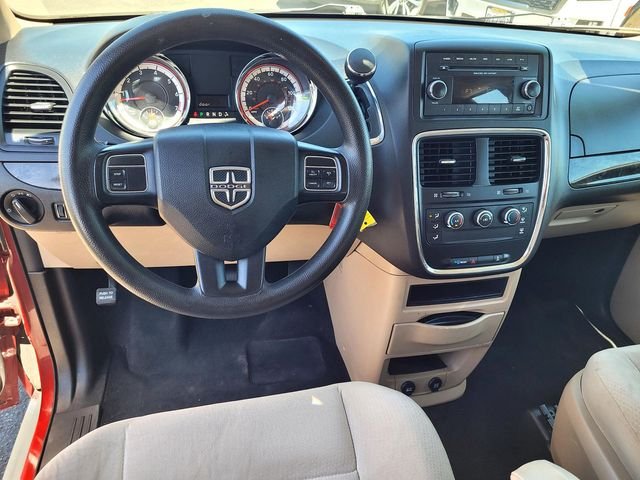 Used 2015 Red Dodge AVP image 9
