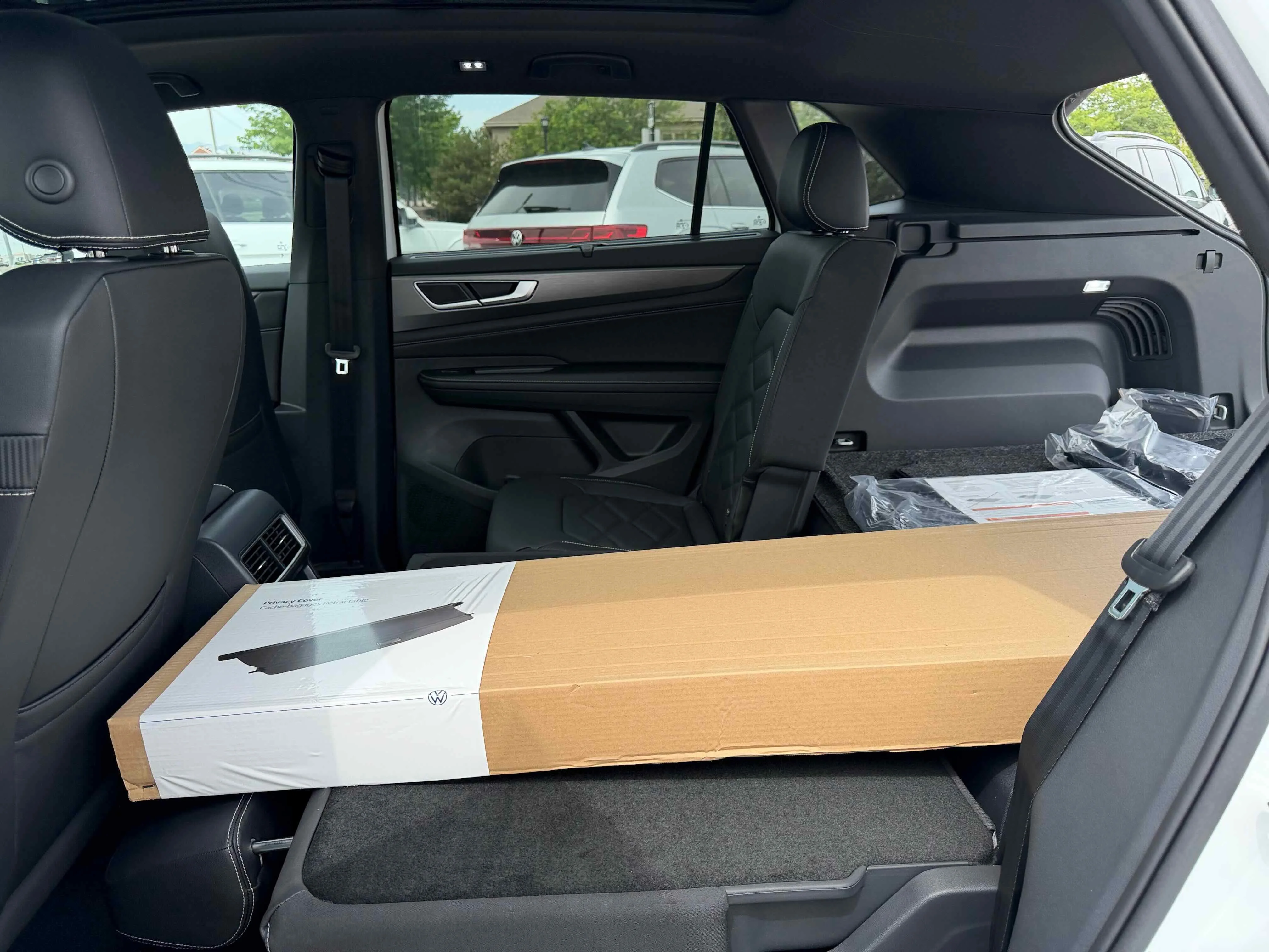 New 2026 Pearl Volkswagen 2.0T SE w/Technology image 28