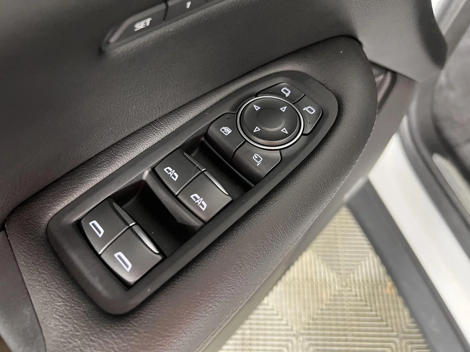 Used 2023 Crystal White Tricoat Cadillac AWD Sport image 12