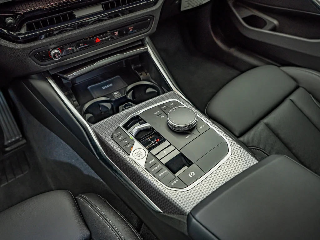 New 2026 Skyscraper Grey Metallic BMW 330i xDrive image 24