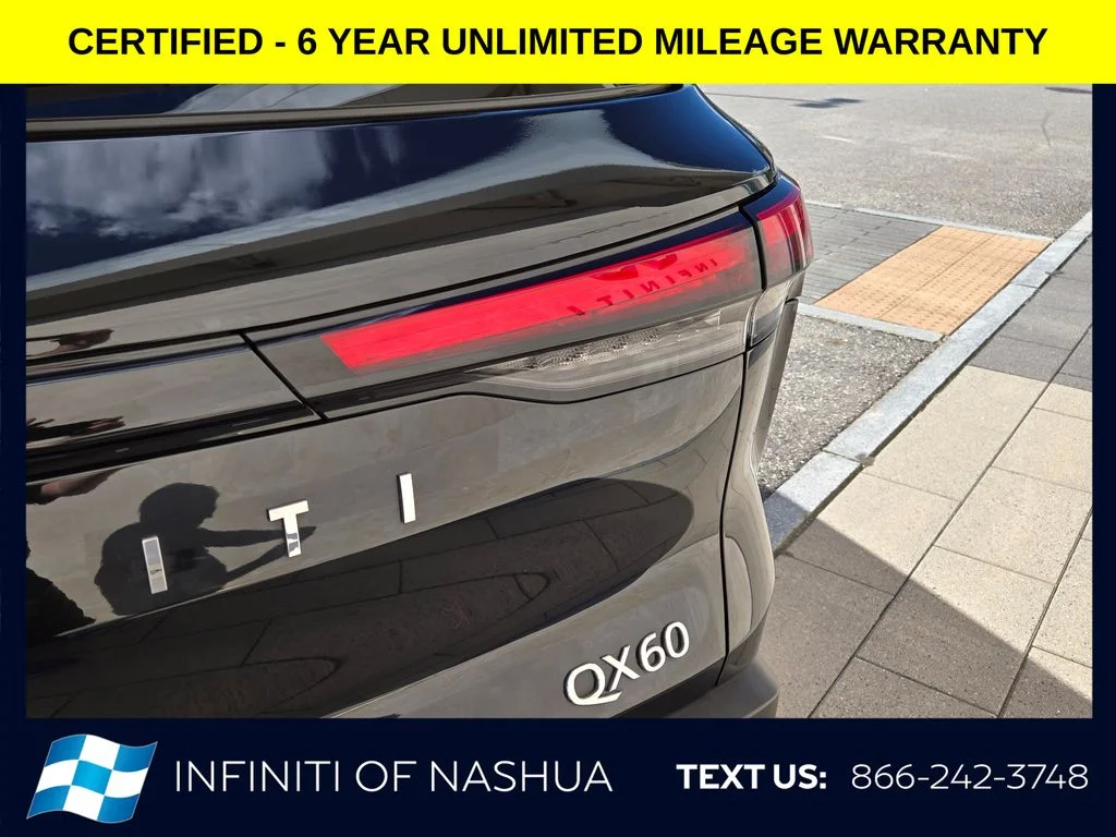 Certified Used 2024 Black INFINITI LUXE image 14