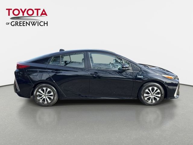 Used 2022 Toyota Prius Prime LE with VIN JTDKAMFP4N3213380 for sale in Greenwich, CT