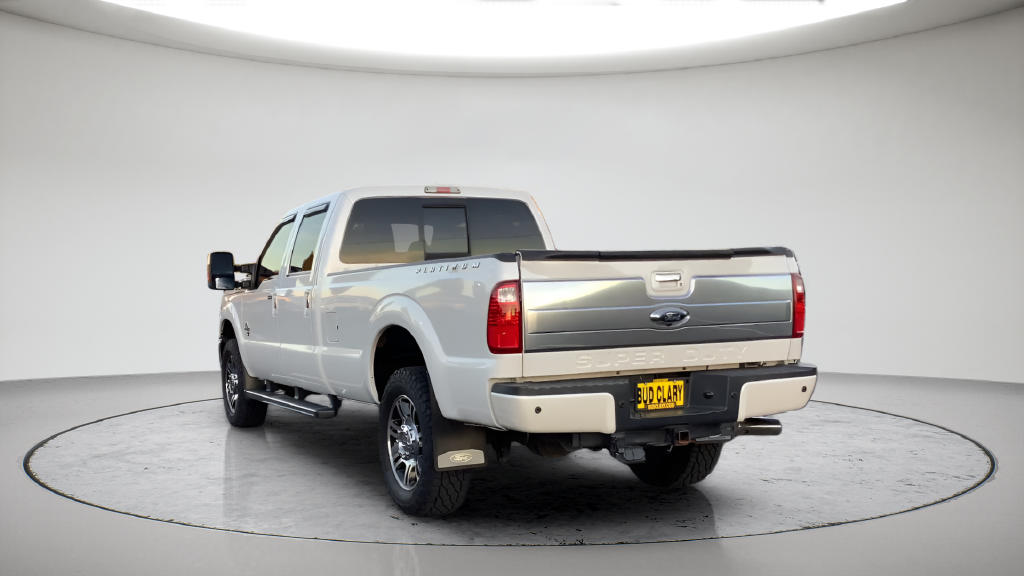 Used 2015 White Platinum Clearcoat Metallic Ford Platinum image 9