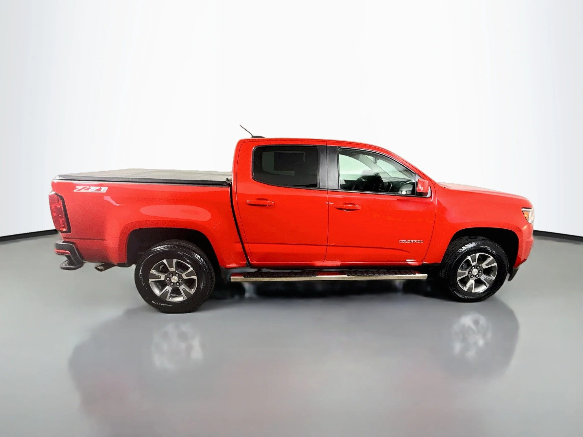 Used 2015 Red Hot Chevrolet 2WD Z71 image 8
