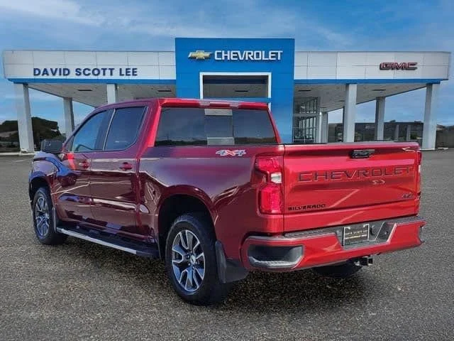 Used 2023 Radiant Red Tintcoat Chevrolet RST image 13
