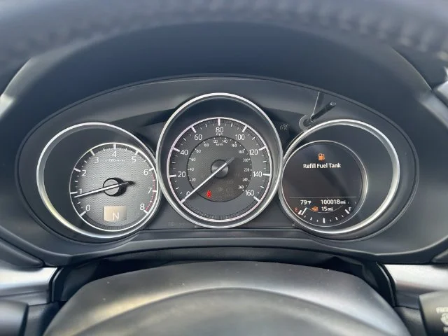 Used 2018 Blue Mazda Touring image 15