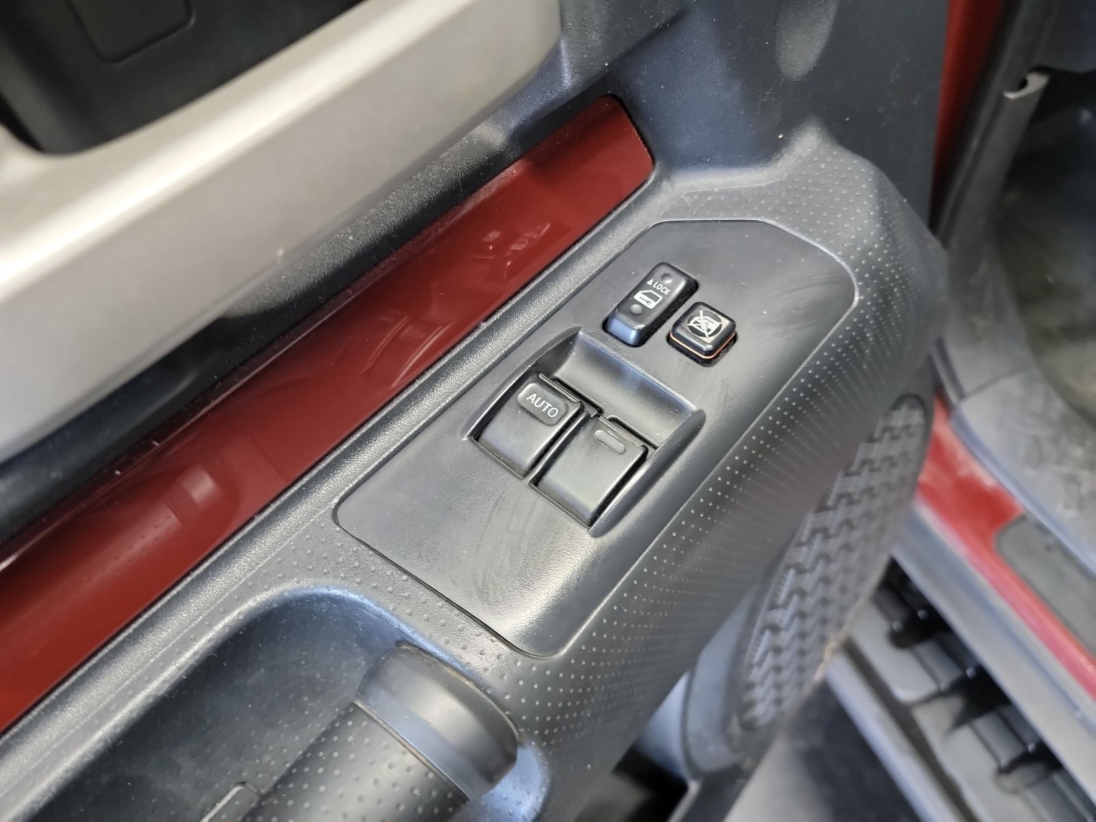 Used 2008 Brick Toyota Base image 14