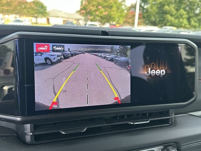 Used 2026 Green Jeep Moab 392 image 31