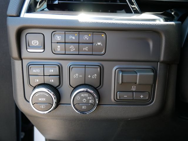 New 2026 Polar White Tricoat Chevrolet High Country image 14