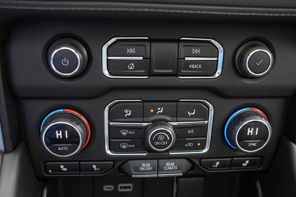 2023 Chevrolet Tahoe LT - Photo 31
