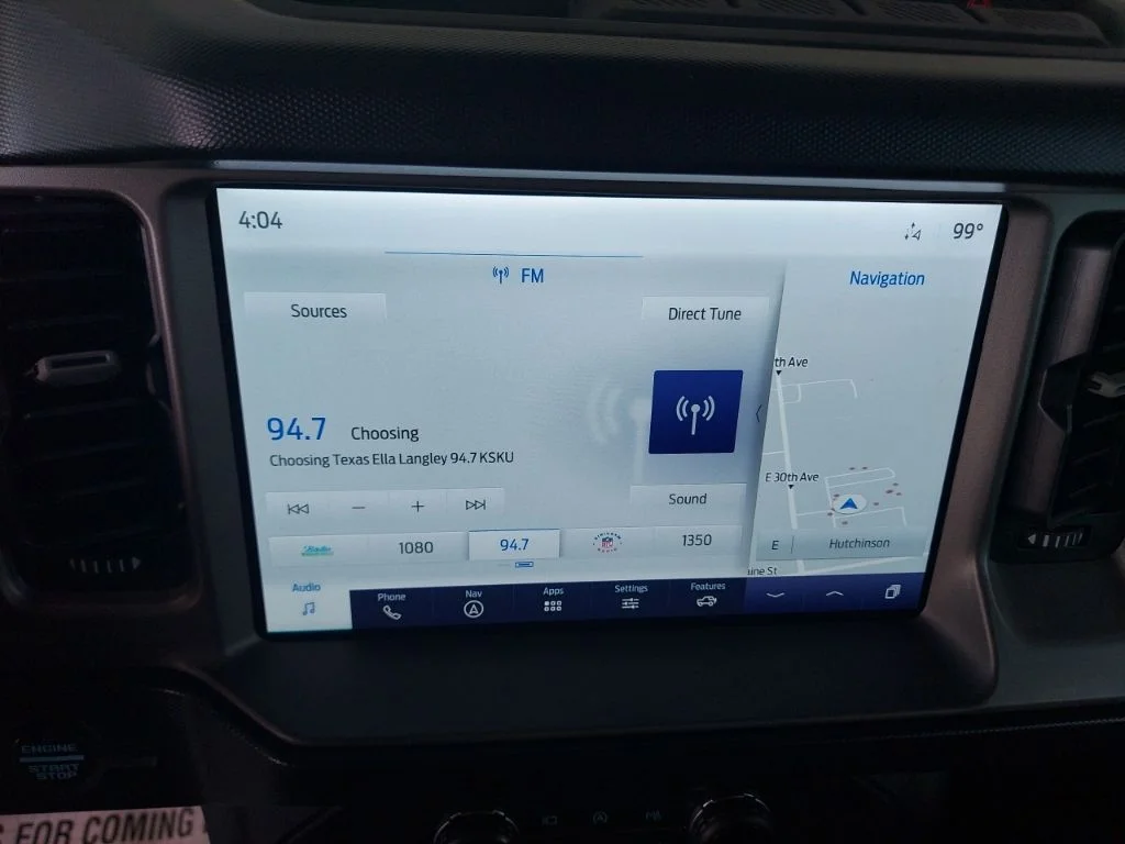 Used 2023 Blue Ford Outer Banks image 18