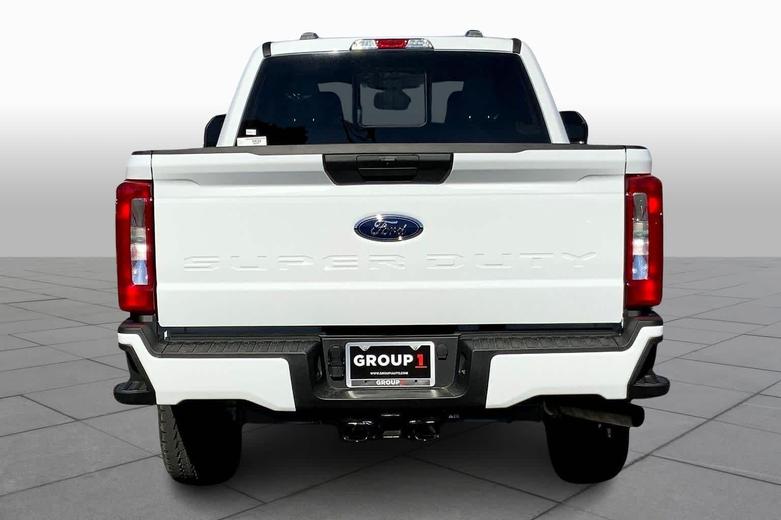 New 2026 Oxford White Ford F-250® XL image 4