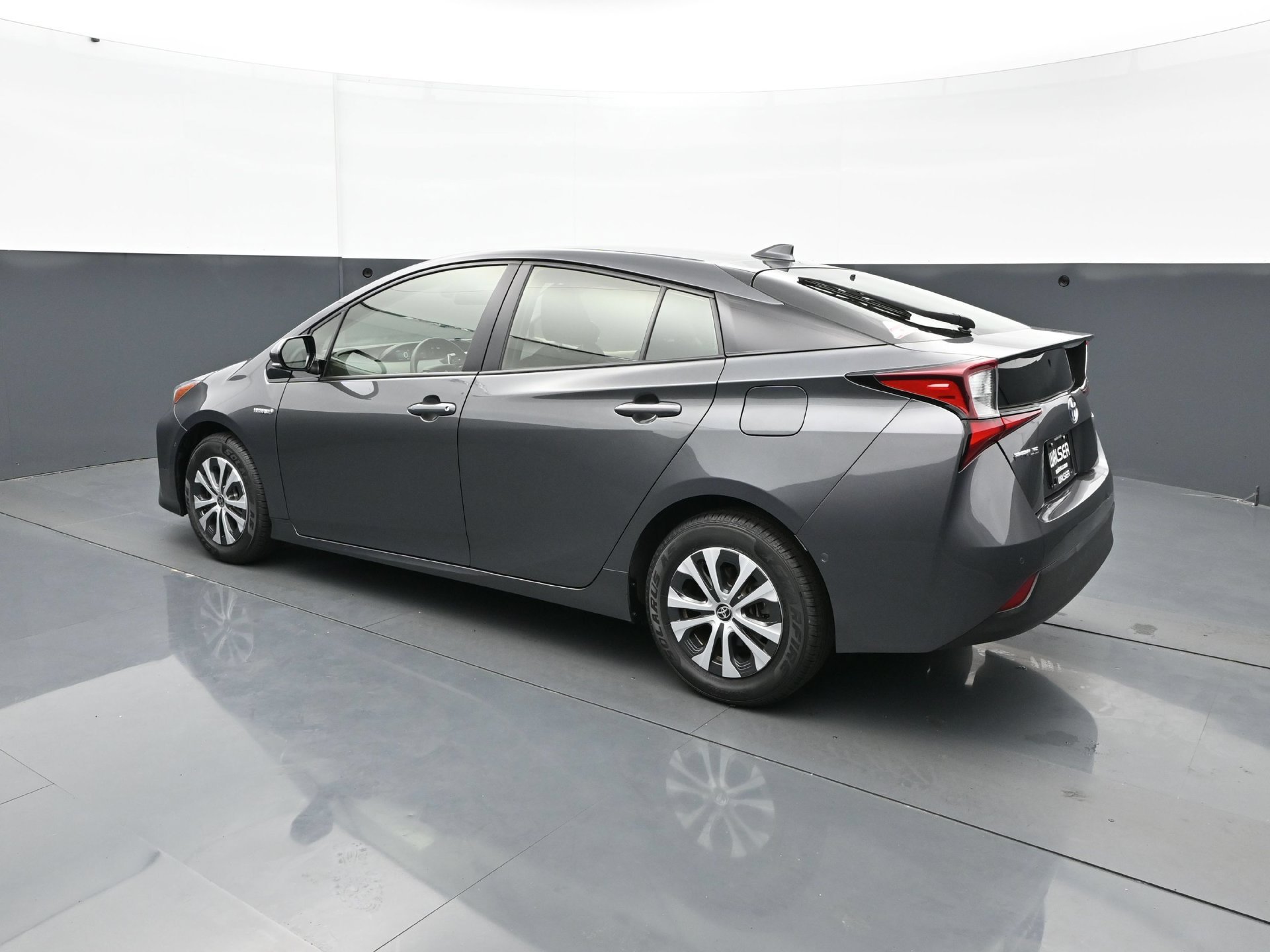 Used 2019 Magnetic Gray Metallic Toyota LE AWD-e image 4