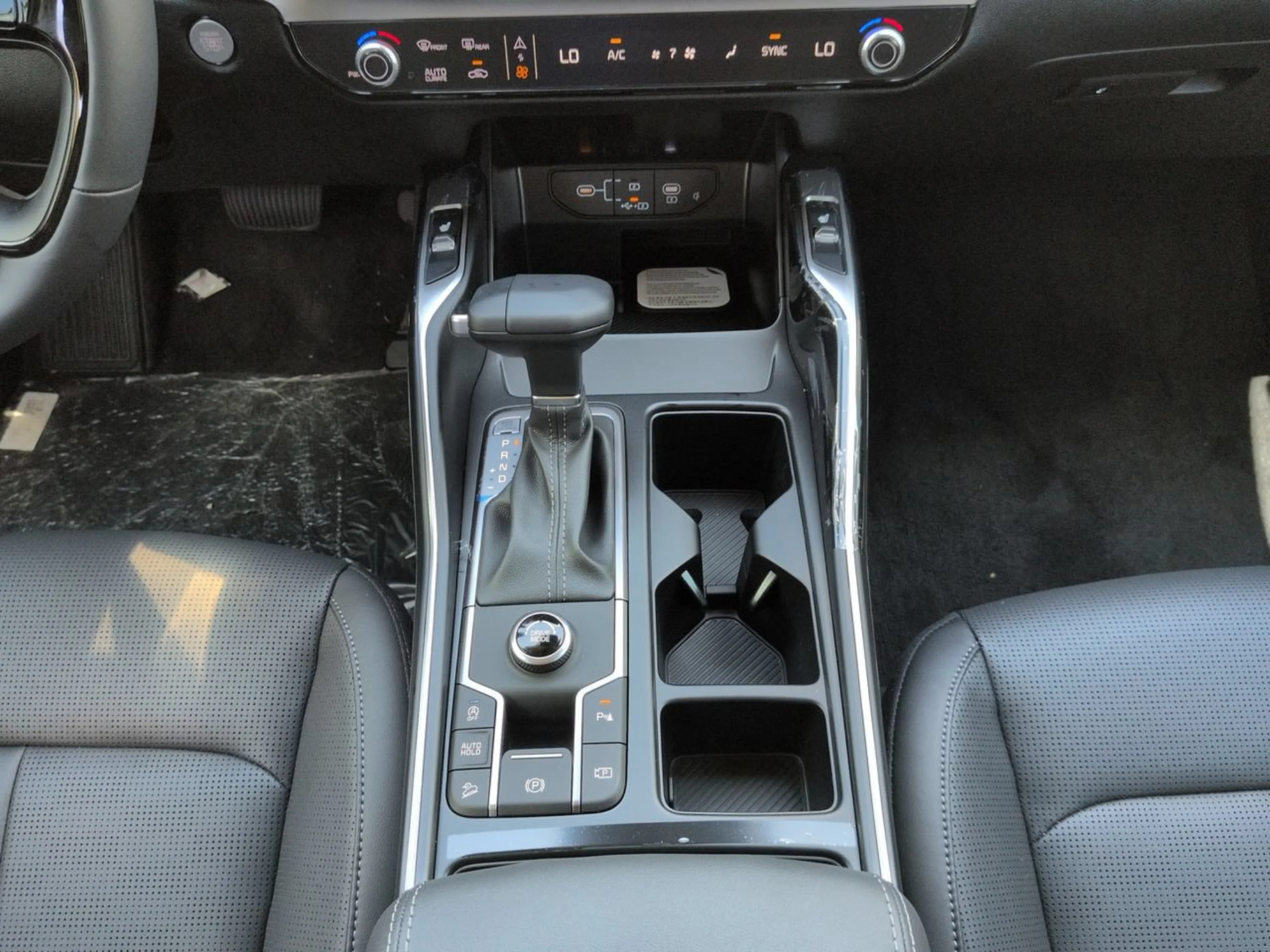 New 2026 Wolf Gray Kia S image 17