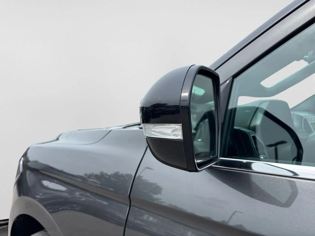 Used 2021 Gray Ford Limited image 58
