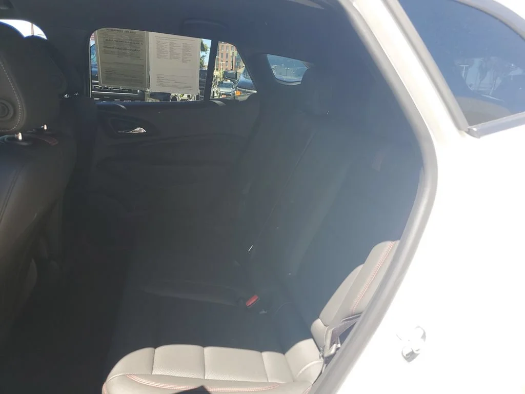 Used 2026 Summit White Chevrolet 2RS image 14