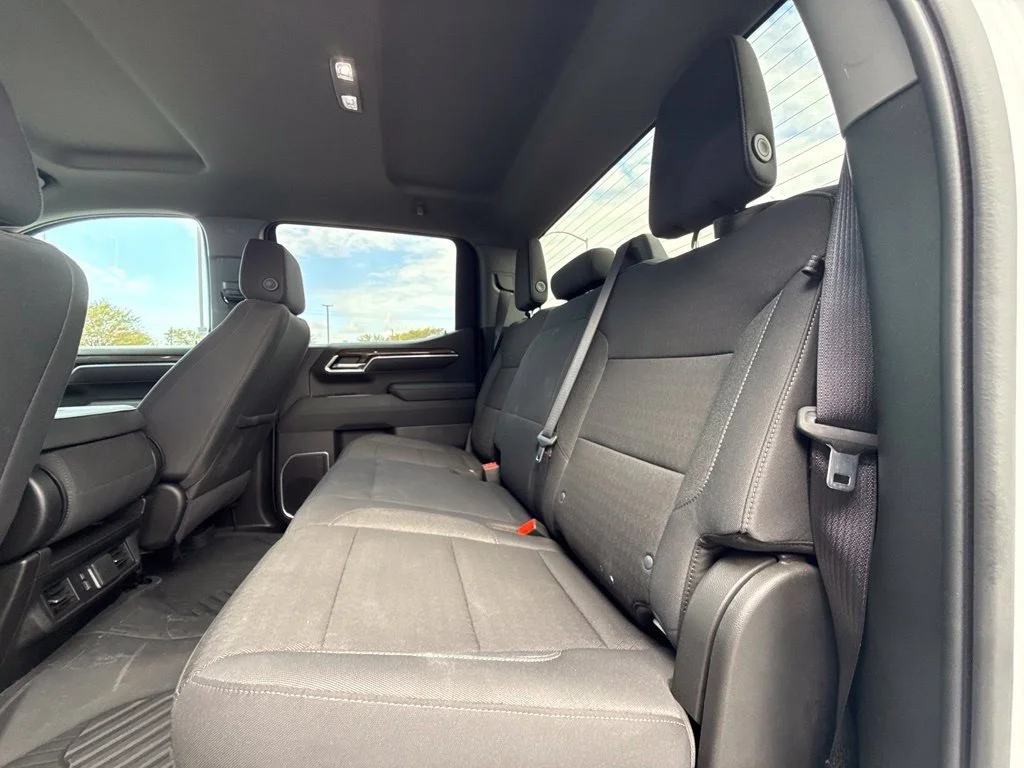 Used 2026 Summit White Chevrolet RST image 33