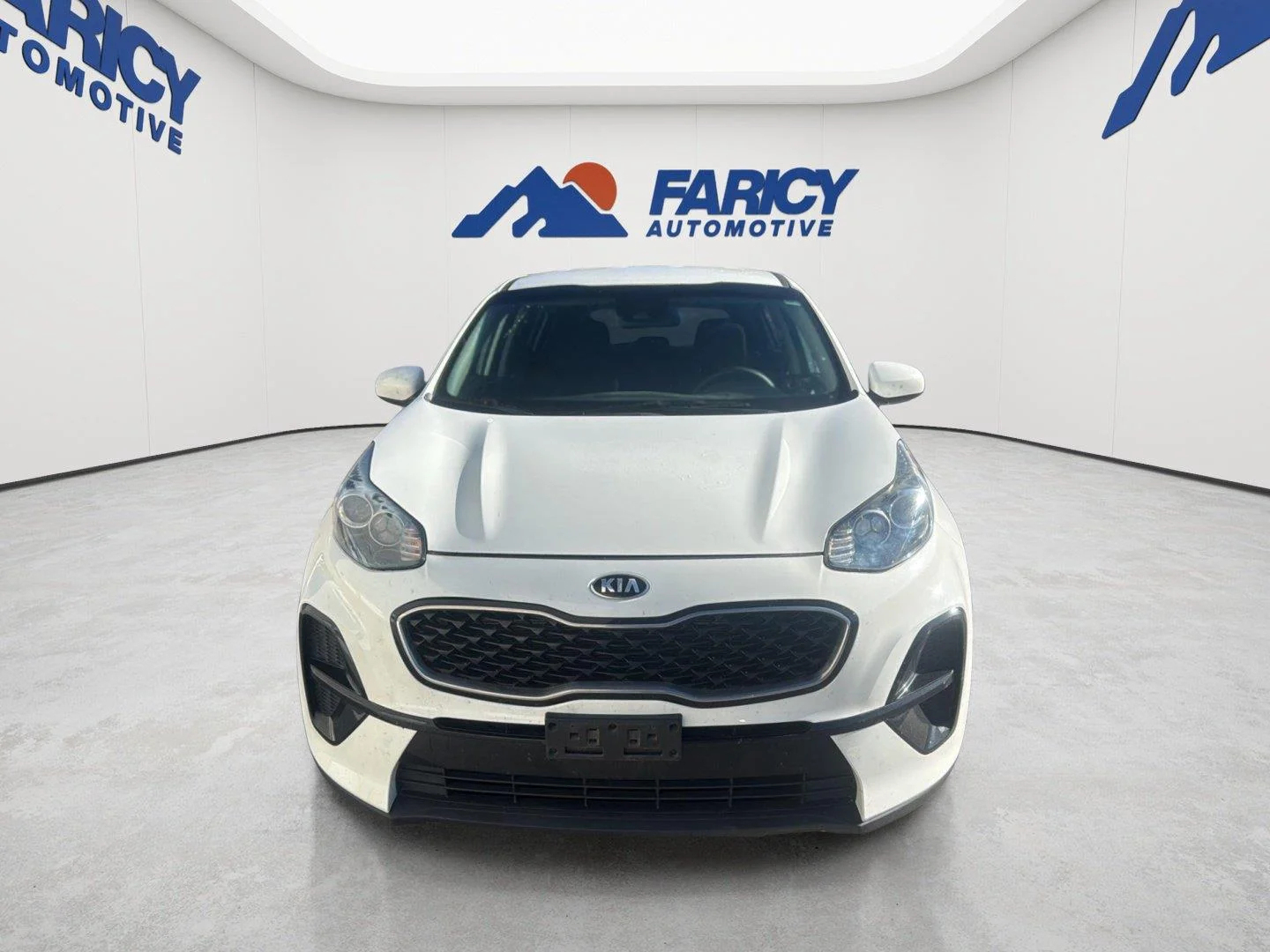 Used 2020 Clear White Kia LX image 3