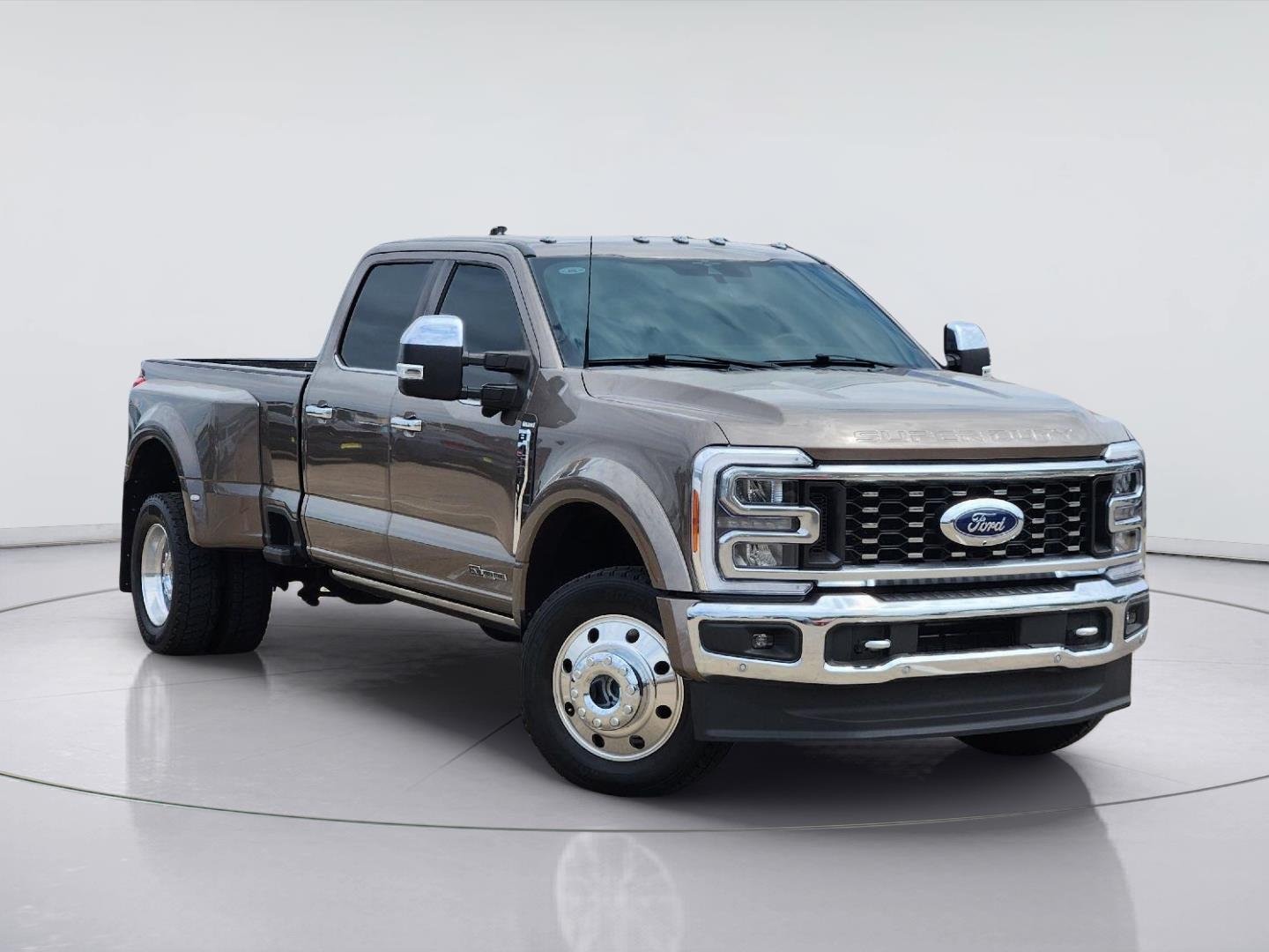 Used 2023 Stone Gray Ford King Ranch image 1