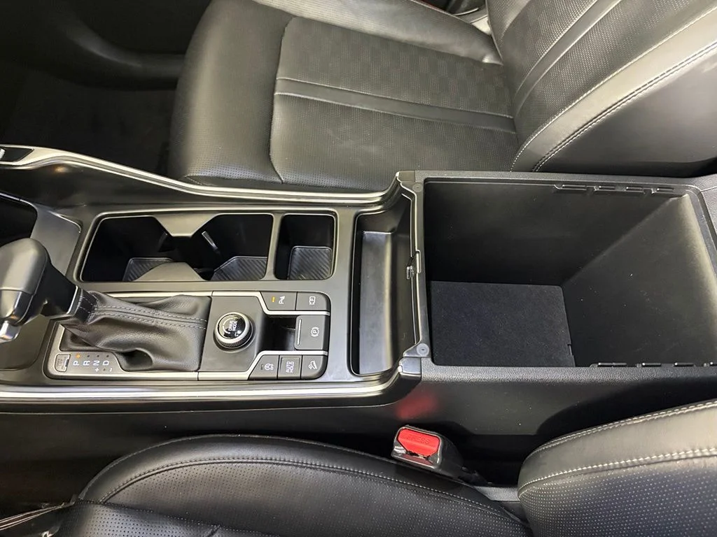Used 2025 Gray Kia S image 34