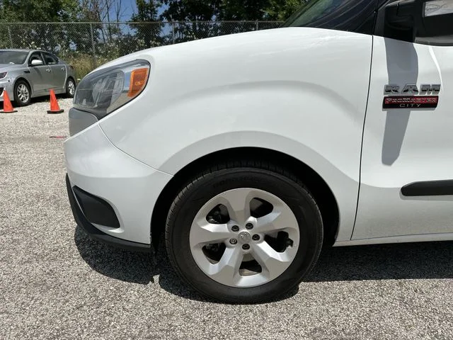 Used 2022 White Ram Base image 20