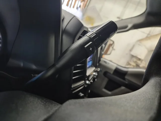 Used 2020 Magnetic Ford XL image 18