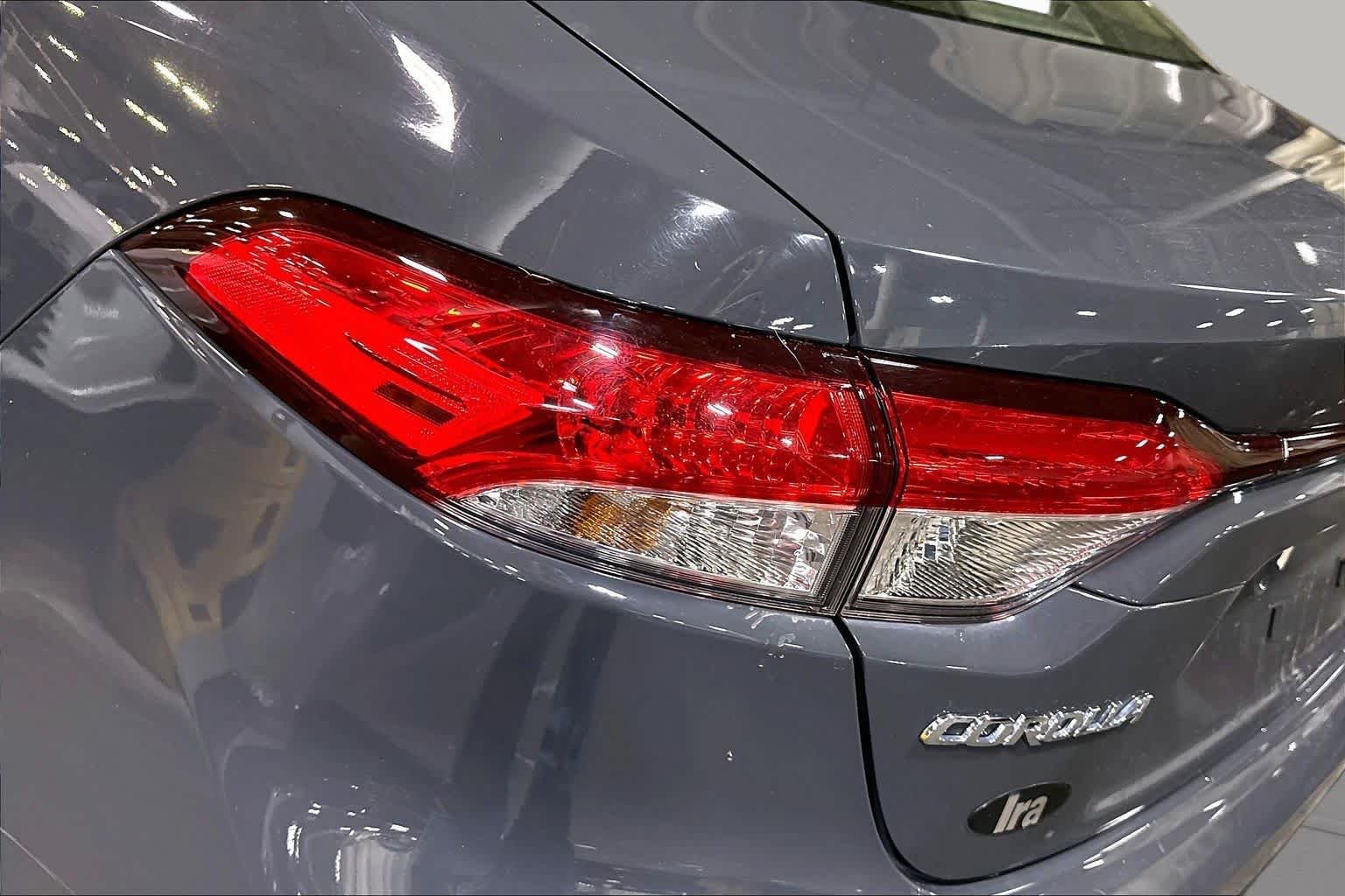 Used 2024 Underground Toyota LE image 27