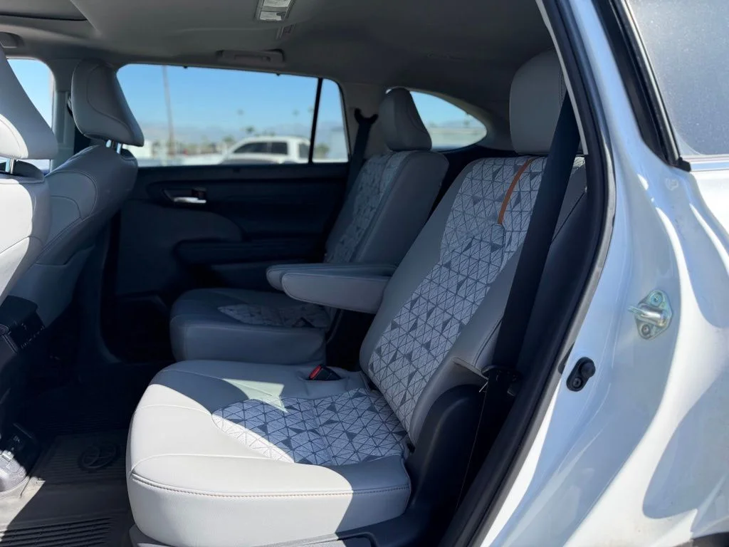 Used 2022 Beige Toyota Bronze Edition image 4