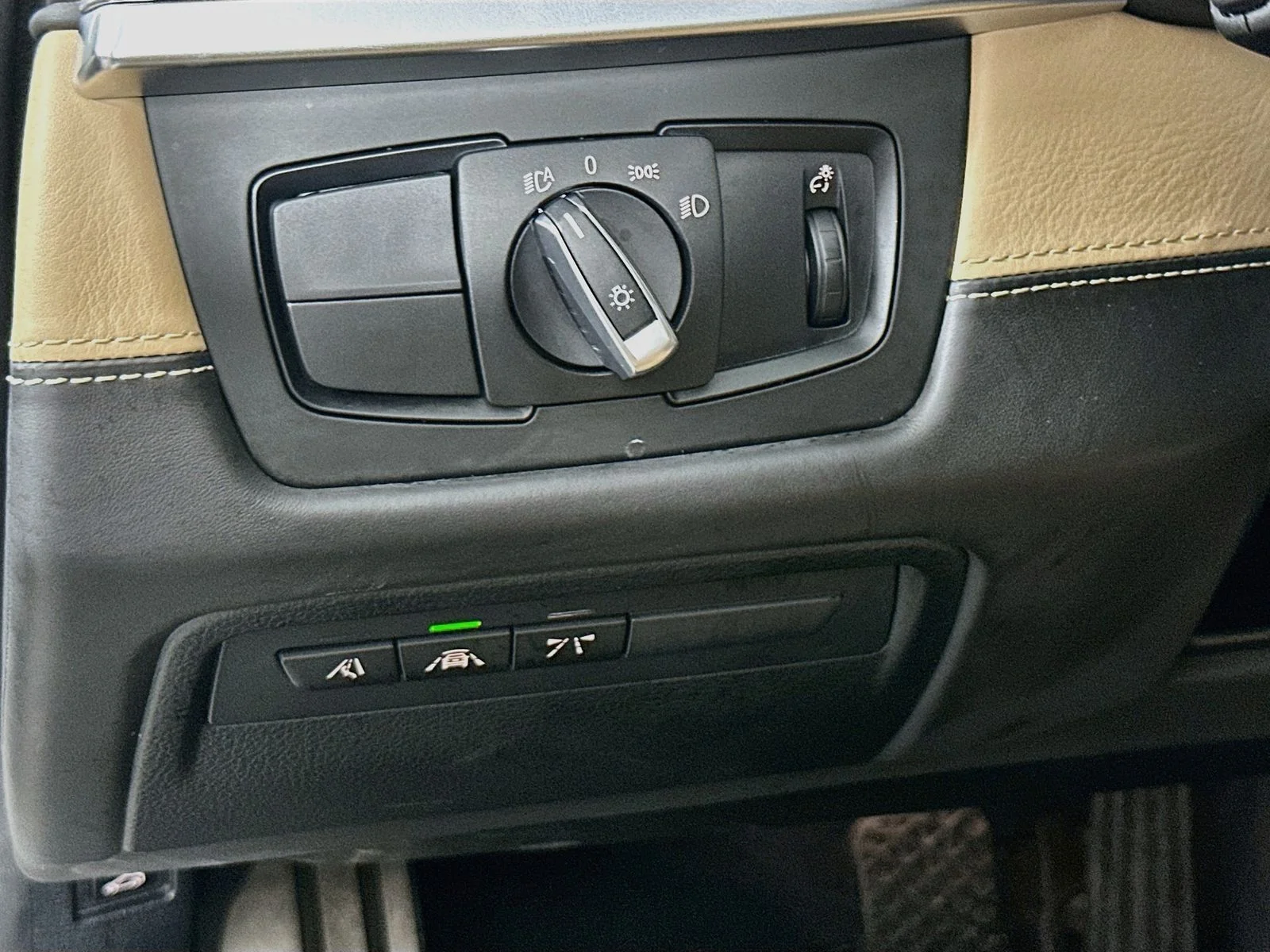 Used 2016 White BMW Base image 11