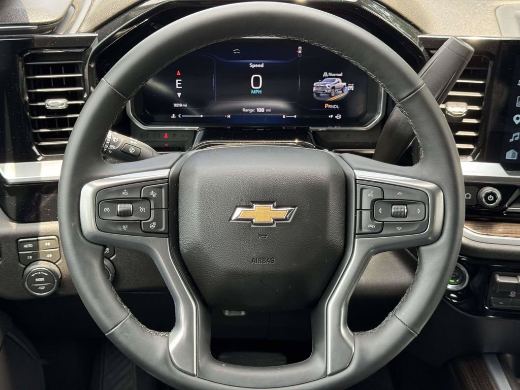 Used 2026 Black Chevrolet LT image 11