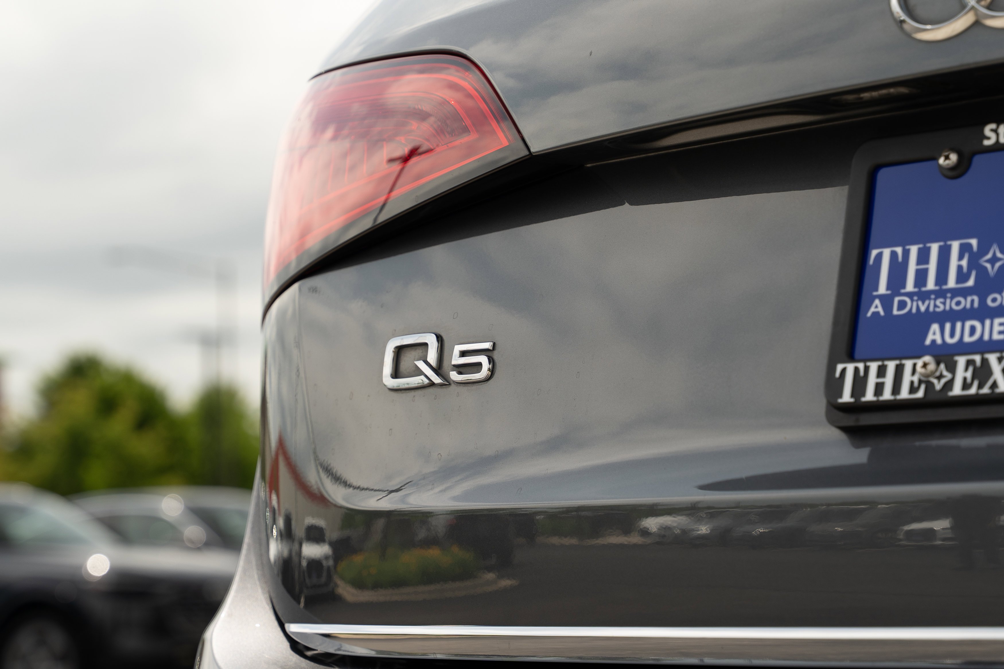 Used 2016 Monsoon Gray Metallic Audi Premium Plus image 28