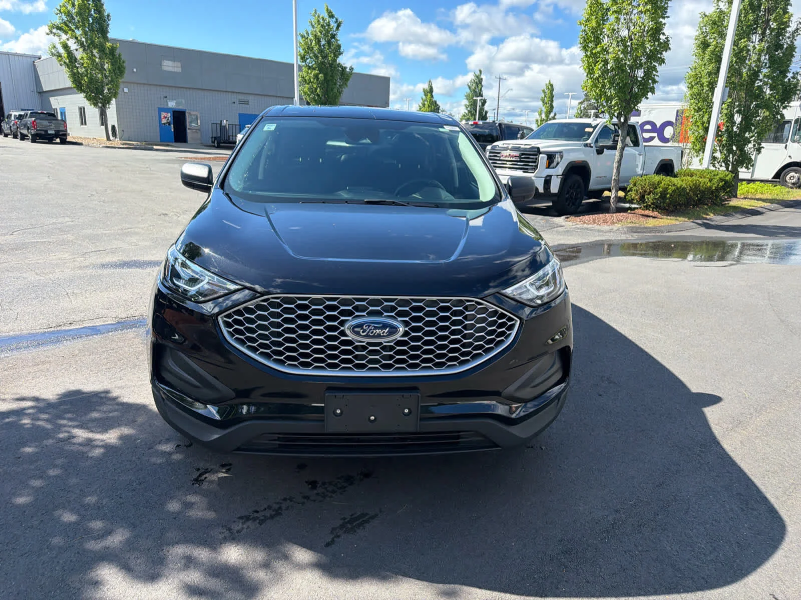 Used 2024 Agate Black Ford SE image 2