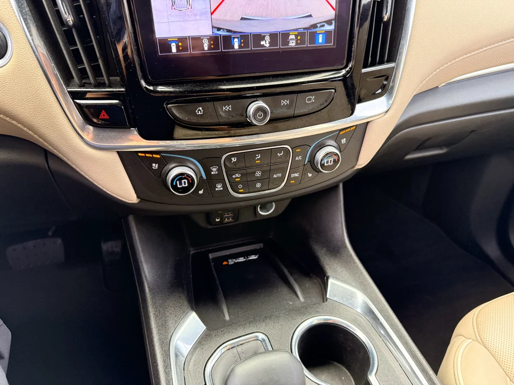 Used 2023 Mosaic Black Metallic Chevrolet Premier image 21